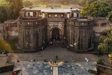 नमाज पठण प्रकरणावरून पुण्यात राजकीय तापमान वाढलं