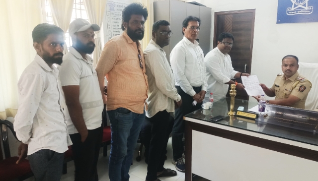 मंदिर पाडल्याने धार्मिक भावना दुखावल्या; आ. संग्राम जगताप यांच्यासह ट्रस्टींवर तक्रार दाखल